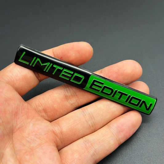 Badge d'emblème de couleur en édition limitée