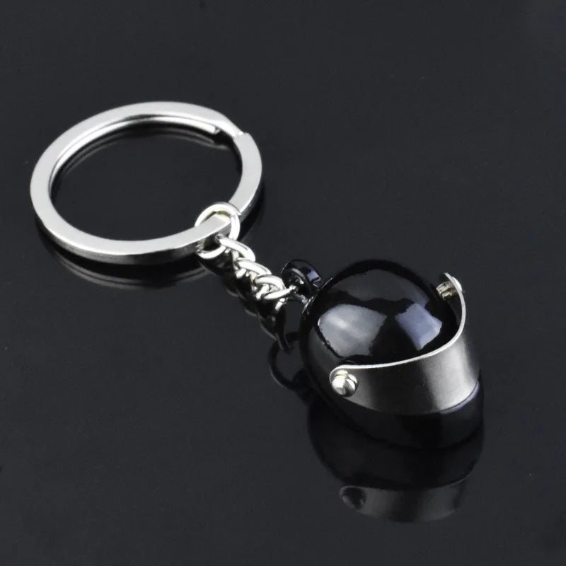 Chaveiro de peças de carros