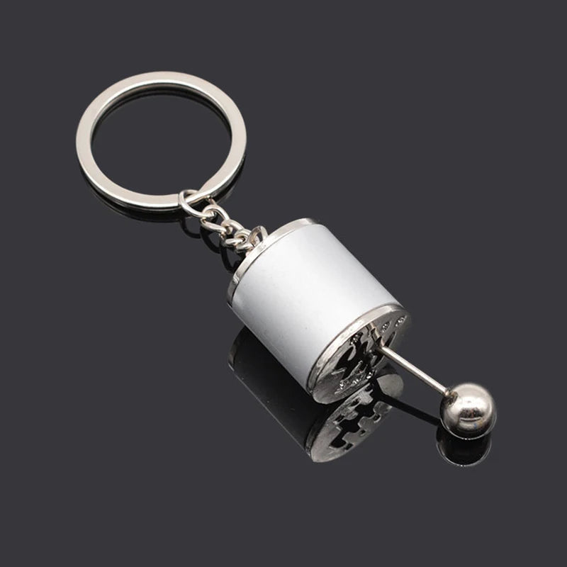 Chaveiro de peças de carros