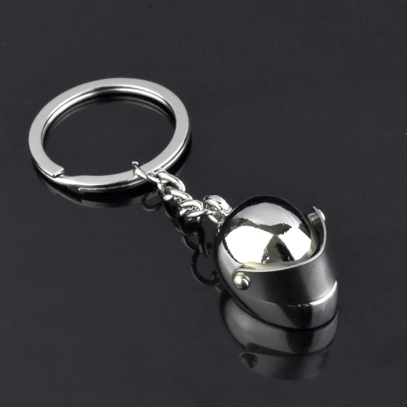 Chaveiro de peças de carros