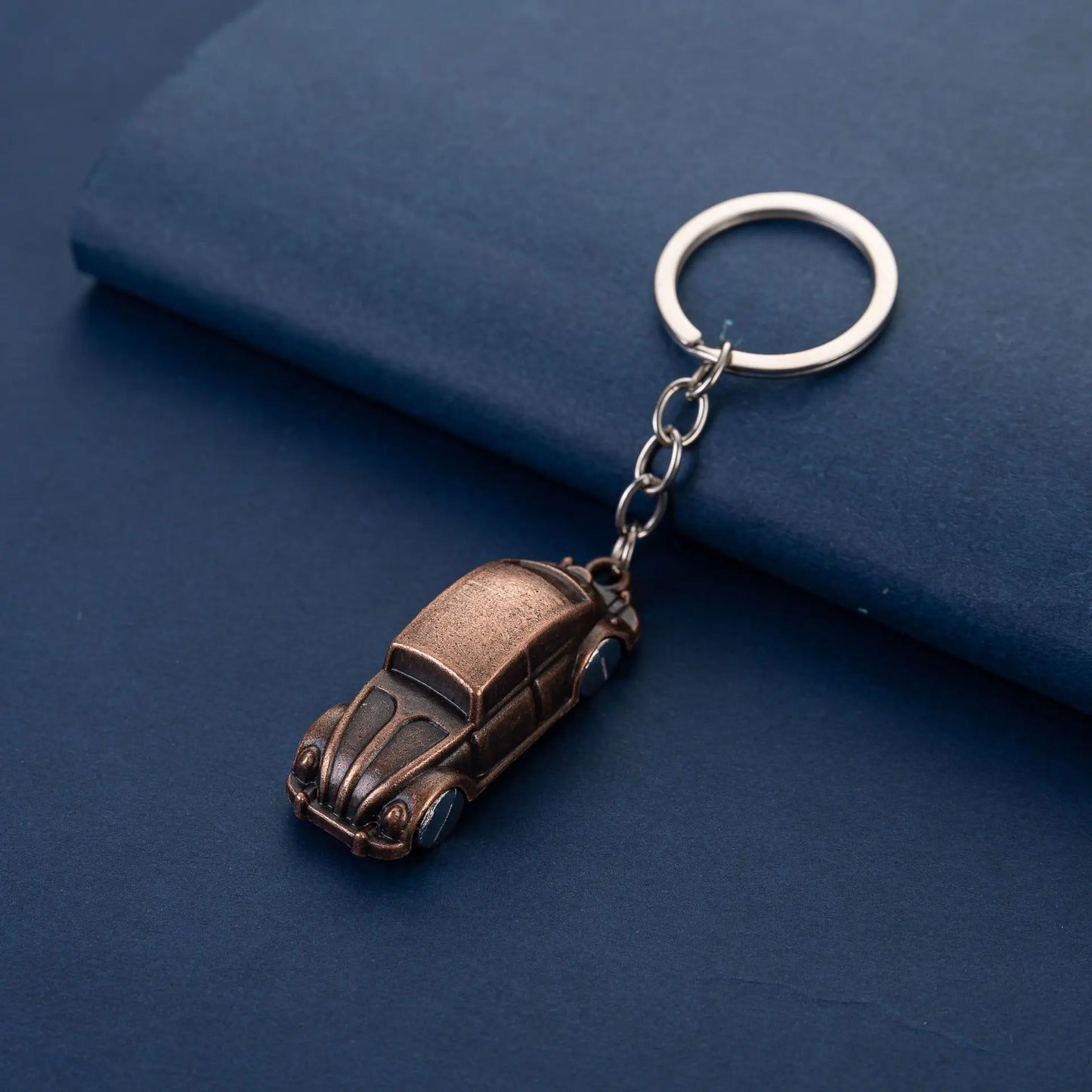 Porte-clés en métal de voitures classiques