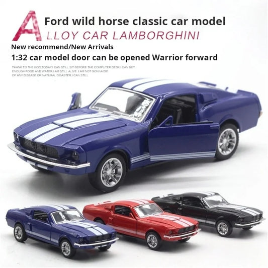 Ford Mustang Classic 1:32 Die-Cast Model Car