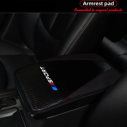 Almohadilla para reposabrazos de coche deportivo de cuero PU