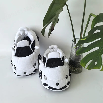 Pantoufles en peluche en forme de voiture de luxe 