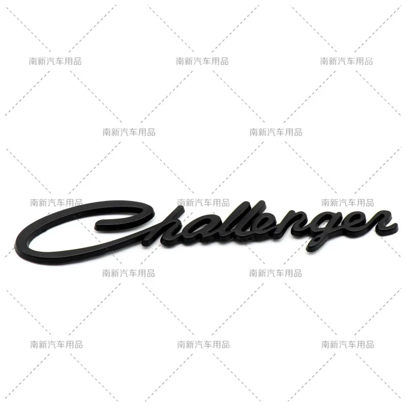 Badge Challenger/Chargeur Coffre arrière