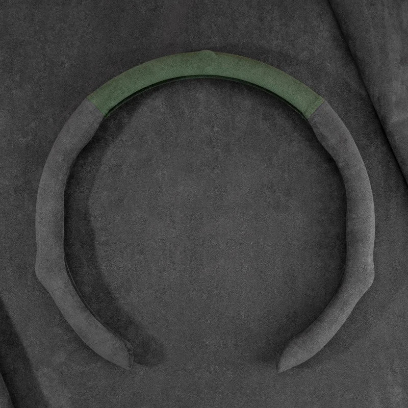 غطاء عجلة قيادة السيارة من الجلد السويدي الفاخر 5D 