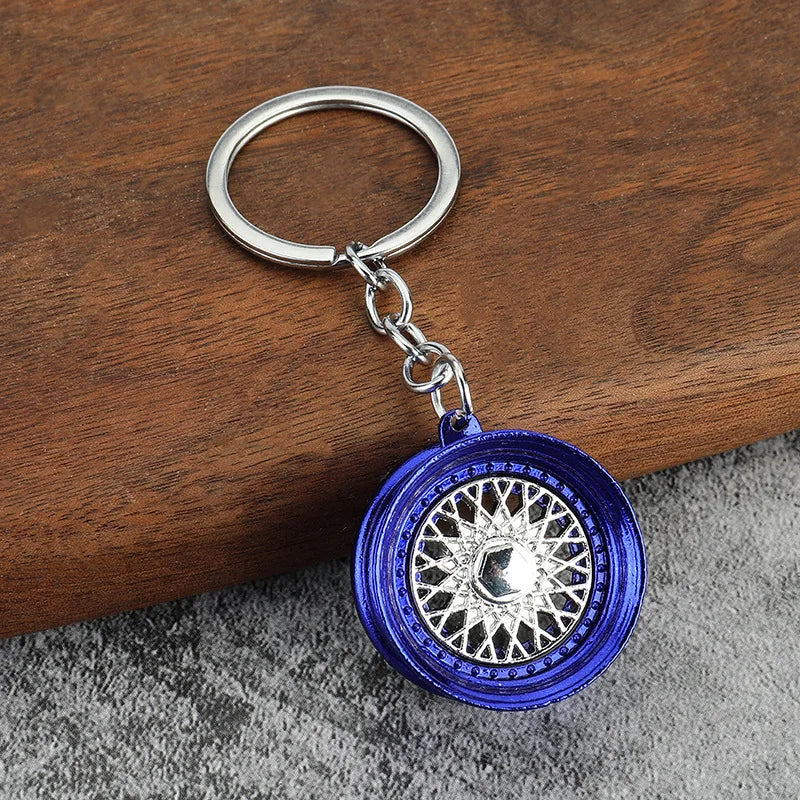 Chaveiro de peças de carros
