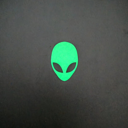 Autoaufkleber Alien leuchtend