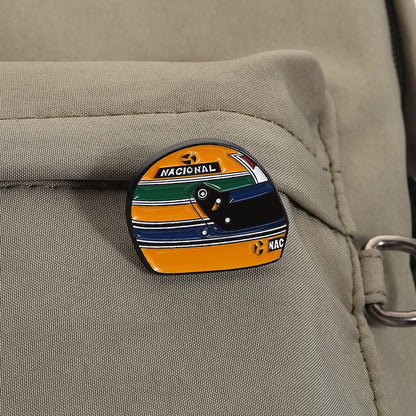 Spilla smaltata design casco F1 Racing