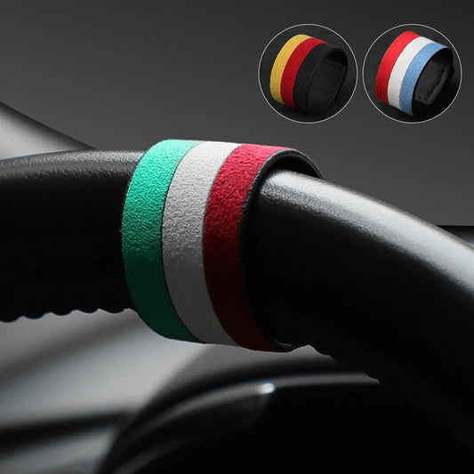 Decorazione del volante con marcatura della linea centrale
