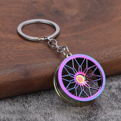 Chaveiro de peças de carros